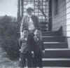 101MainJeanTwinsSteps.jpg (61527 bytes)